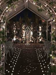 Gorgeous Las Vegas Wedding Ideas To Embrace Las Vegas Wedding Chapel Las Vegas Wedding Venue Las Vegas Wedding Packages