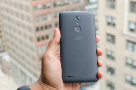 ZTE Max XL Review: It's a Big Phone for ...
