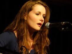 Chloé Martens à l'Atelier 210, Etterbeek, le 4 avril 2012