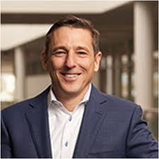 Chris Boling's Instagram, Twitter & Facebook