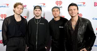 Find and save images from the luke hemmings collection by jana (alienuclear) on we heart it, your everyday app to get lost in what you love. Calm Luke Hemmings Of 5 Seconds Of Summer Is The Diva While Calum Hood Is The Funny One Reveals New Fan Q A Meaww