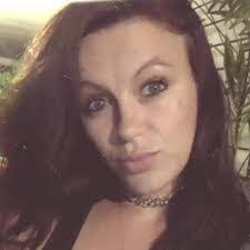 Nicole Shellenberger's Instagram, Twitter & Facebook