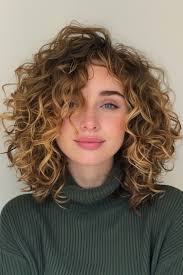 26 Curly Haircuts for Every Face Shape In 2024