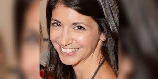 Gina coladangelo is marketing and communications director at oliver bonas, an independent british lifestyle retailer with over 80 stores in the uk and ireland. Hn4lbrn0jssebm