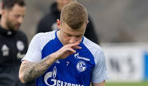 Ein video des vaters von max meyer sorgt für irritation. Fc Schalke 04 Vater Von Max Meyer Sorgt Mit Protz Video Fur Aufsehen Ich Bin Zutiefst Schockiert