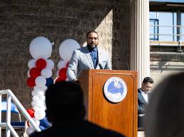 Eddie Melton Archives