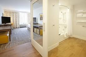 A complete renovation of hampton inn & suites minneapolis / downtown was completed in 2015. Hampton Inn Suites Minneapolis Downtown Minneapolis Aktualisierte Preise Fur 2021