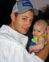 Jensen's old pictures and Supernatural show discussion