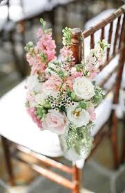 Not only are there fewer flowers in season, but flower prices are at an annual high due to valentine's day. Pin On Church Flowers