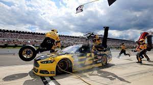 Nascar race cars are getting more complex every year, and so are nascar driver communications systems. Nascar Pit Crew R Pics Nascar Pit Crew Nascar Racing