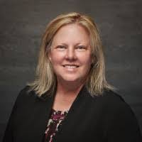 Deanna Tierney's Instagram, Twitter & Facebook