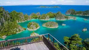 Destinasi Wisata di Raja Ampat yang Wajib Dikunjungi | Angkasatour
