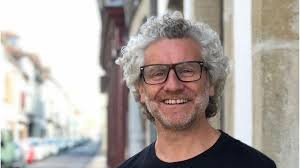 Ex-GM of The Hoffman Agency in HK opens virtual agency in France