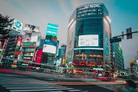 2021年4月26日 20:00 3度目の「緊急事態宣言」が発出されました。 対象は、東京都、京都府、大阪府、兵庫県で、期限は4月25日から5月11日までの17日間。 対象となる都府県では飲食店の営業が午後8時までに制限されるだけでなく、酒類の提供を終日停止。 ç´§æ€¥äº‹æ€å®£è¨€çš„å'å¸ƒä¼šå¸¦æ¥ä»€ä¹ˆæ ·çš„å˜åŒ– åœ¨æ—¥åŽäººæŸ¥è¯¢ç§Ÿæˆ¿ç§Ÿå±‹ä¿¡æ¯æ‰¾wagaya Japan