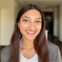 Sarah Sultan's Instagram, Twitter & Facebook