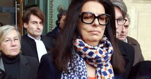 Citeste mai multe despre cea mai bogata femeie din lume Cele Mai Bogate Cinci Femei Din Lume Averea CumulatÄƒ A Acestora Atinge O CifrÄƒ UriasÄƒ