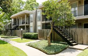 View 3 bedroom apartment photos & floor plans. The Crest Apartments In Houston Tx