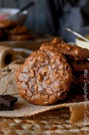 Les Cookies Brownies Au Chocolat Le Blog Cuisine De Samar Recette Cookies Recette Cookies Et Biscuits Brownie Chocolat