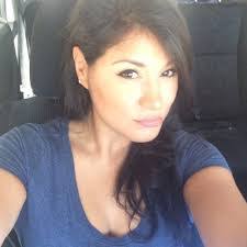 Nancy Lomas's Instagram, Twitter & Facebook