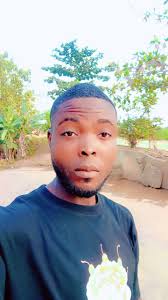 Hi my name is Eric Young, I'm unique because I've never let my past define  my future I'm triple c cool calm and collected yep I'm laid back shout out  to me