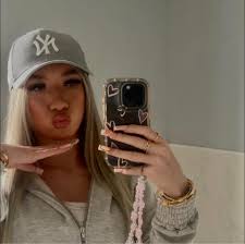 i am 16 looking for a job does anyone know of anywhere hiring please?