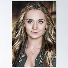 Tonya Marr's Instagram, Twitter & Facebook