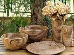 Büyük boy hasır sepetler, set ürünleri gibi seçenekler için hemen tıklayın. Sonbahari Evinize Tasiyacak 5 Obje Sonbahar Ev Vazolar Dekorasyon Elisleri