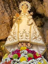 Covadonga, punto de partida de la españa española. Virxe De Covadonga Wikipedia A Enciclopedia Libre