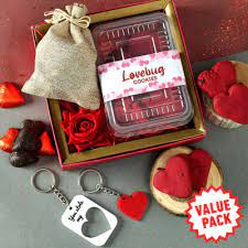 Best valentine gifts for him from ferns n petals. Romantic Valentine Day Gifts For Him Love Gifts For Him India