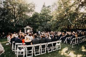 Outdoor Wedding Ceremony At Mn Wedding Venue St Paul College Club Photo By Eileen K Photograph College Club Mn Wedding Venues Outdoor Wedding Photography