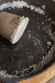 How To Clean And Season An Old Rusty Cast Iron Skillet With Salt And Oil In 2020 Clean Baking Pans Rusty Cast Iron Skillet Cast Iron Cleaning