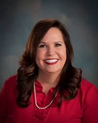 Bennett Vice President, Lynette Mathis, Recognized by Trucker Tools during  Women's History Month