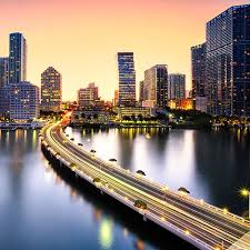 Vuelos A Estados Unidos Desde Montevideo Con Latam Lan Com Best Places To Live Best Cities Usa Vacation Destinations