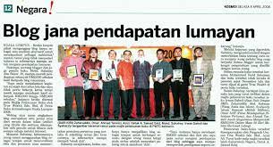 Hampir semua remaja saat ini sudah bisa menggunakan media sosial, bahkan generasi orang orang tua pun juga tidak ingin. Assalamualaikum Baik Buruk Media Sosial