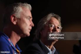 2,828 Will Simpson Photos & High Res Pictures