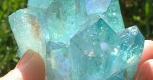 Colorado State Gemstone Aquamarine Aquamarine Co State Gemstone Colorado History Pinterest Crystals Crystals Minerals Gemstones