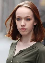 Anne With An E Season 3 Perfect Ending For Our Lovely Anne In 2020 Amybeth Mcnulty Gilbert And Anne Anne Blythe