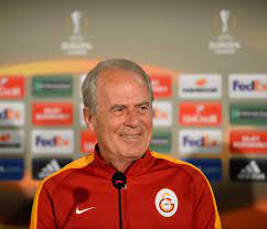 Başkan dursun özbek'in katılımıyla florya metin oktay tesisleri'nde düzenlenen imza töreninde mustafa denizli resmi sözleşmeye imza attı. Galatasaray Spor Kulubu On Twitter Basin Toplantisi Mustafa Denizli Https T Co Kuur8mtooy Https T Co Ayzpfmxf4i