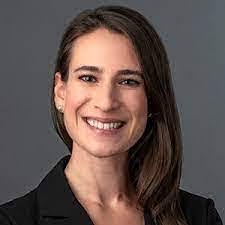 Alyssa Kalinowski's Instagram, Twitter & Facebook