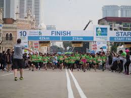 The kl marathon is an annual marathon event held in kuala lumpur, malaysia. Kuala Lumpur Marathon 2020 Goes Virtual Running News Daily By My Best Runs My Best Runs Worlds Best Road Races