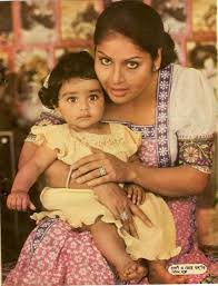 Rakhee Gulzar Updated on dec 15, 2020.
