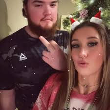 Does anyone have any good restaurant recommendations in the hazel  park/Madison Heights area? I'm not interested in having to park and then  walk 3 blocks in the snow, so please don't recommend