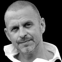 80+ perfiles de «Endres»