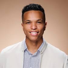 Ashley Conard's Instagram, Twitter & Facebook