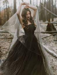 Pin By Pretty Fancy Invites On To Try In 2019 Black Wedding Dress Gothic Gothic Wedding Dress Halloween Wedding Dresses