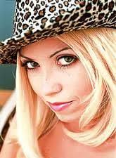 There's a wrestler called Steven Flowe whose theme song is pretty similar  to a very famous one : r/SquaredCircle