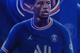 Le psg vient d'officialiser sa première recrue. Gini Wijnaldum Confirmed Transfer Proves Paris Saint Germain Are Everything Liverpool Isn T Liverpool Com