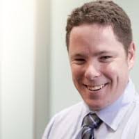 Alex Bragg's Instagram, Twitter & Facebook