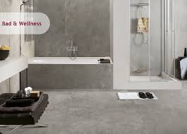 Eine gute möglichkeit, ein kleines badezimmer optisch größer wirken zu. Inspiration Bad Wellness Iga Die Welt Der Fliesen