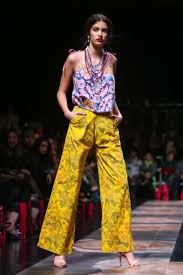 Usualmente, las uñas semipermanentes pueden durar tanto como las permanentes, o sea, dos semanas. Tendencias Primavera Verano 2020 La Moda Que Se Viene Ideas Mercado Libre Argentina